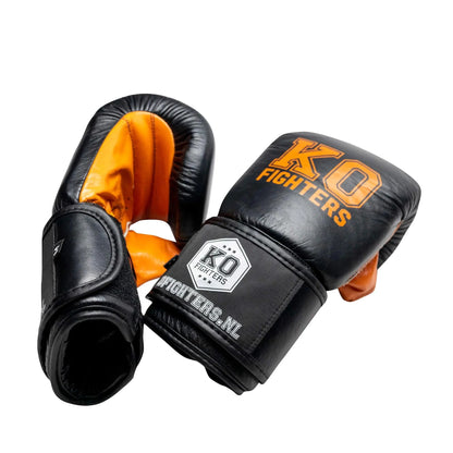 Zakhandschoenen Oranje KO Fighters